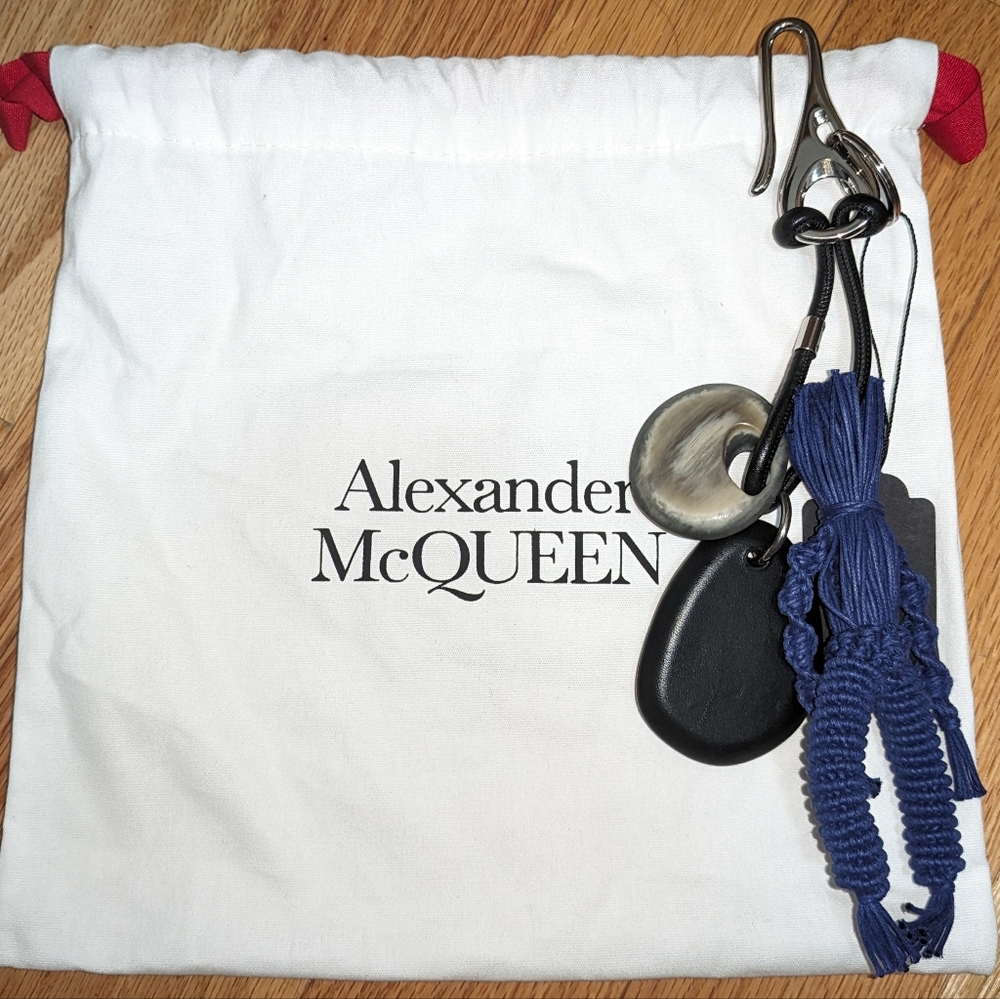 21. NEW ALEXANDER MCQUEEN BOY CORN DOLLY BAG CHARM